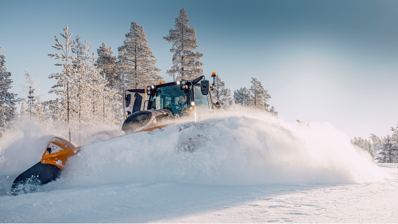 valtra-n-series-tractor-5th-gen-snow-plowing-multi-purpose-800-450